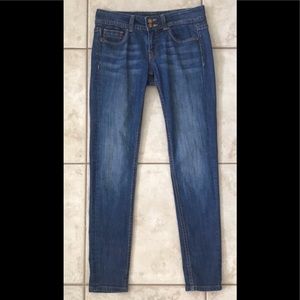 New, Vigoss Studio skinny jeans size 28